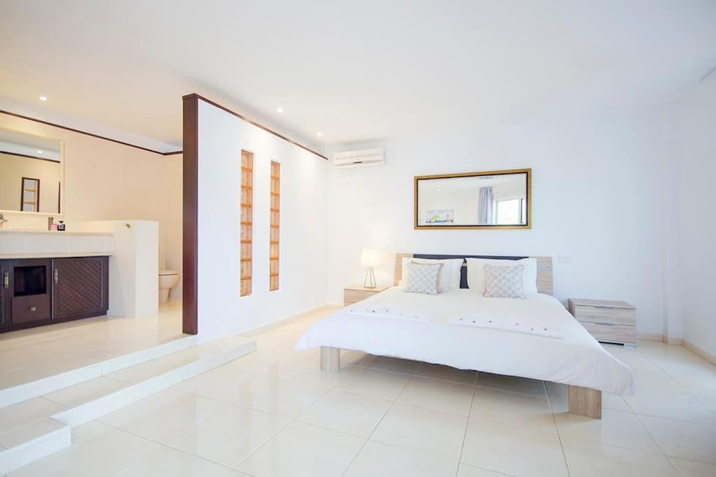 Luxe With Private Pool, Jacuzzi And Spectacular Views * Costa Adeje (Tenerife)