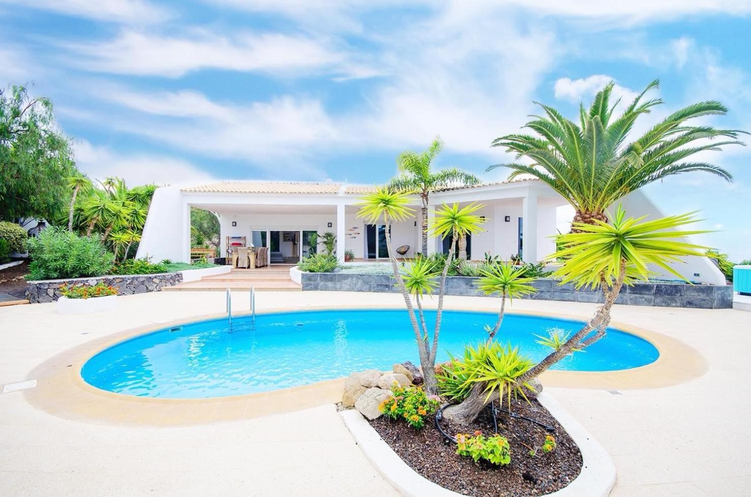 Luxe With Private Pool, Jacuzzi And Spectacular Views Villa Costa Adeje (Tenerife)